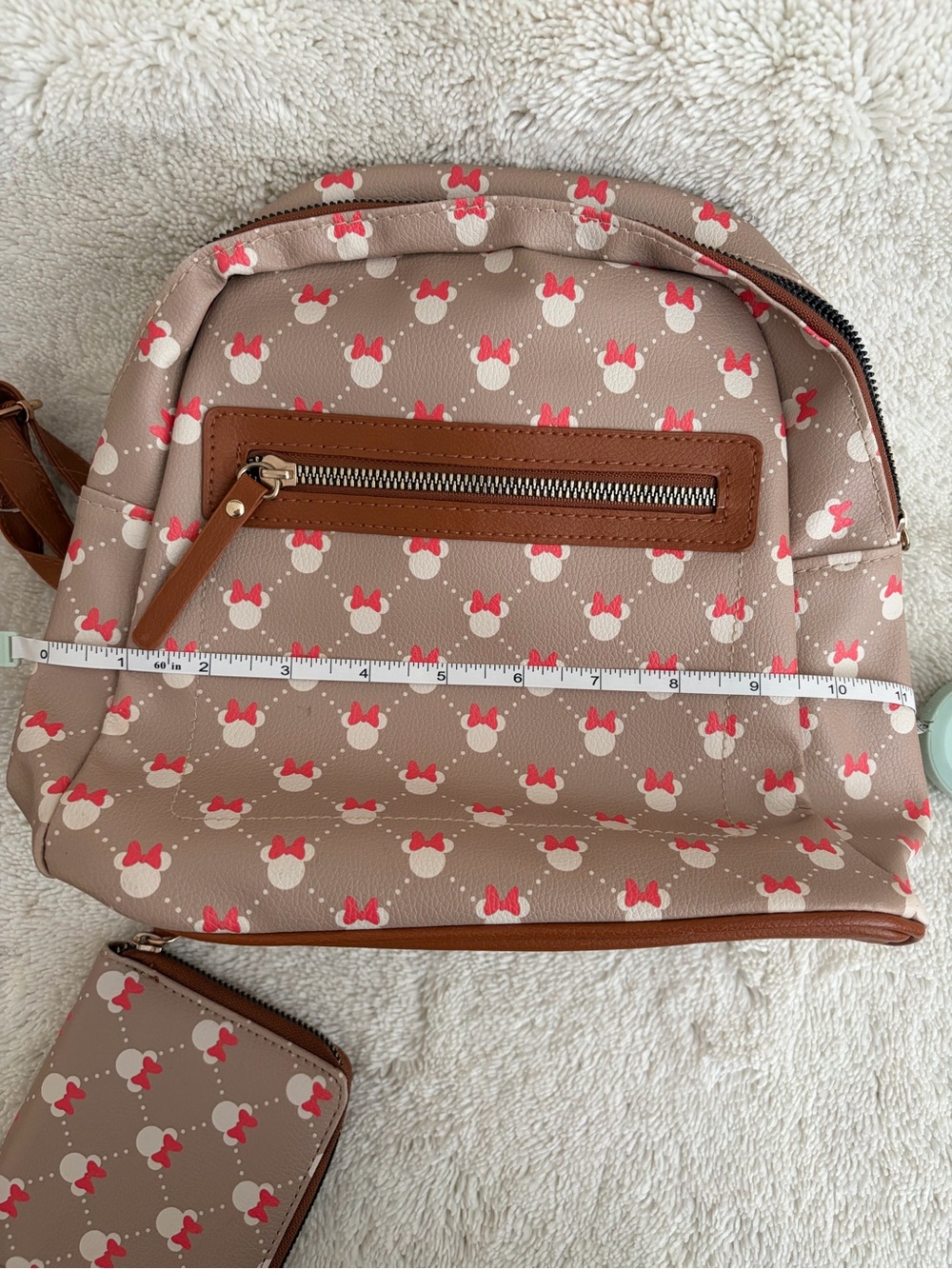 Disney Minnie Mouse Backpack - Picture 6 of 8